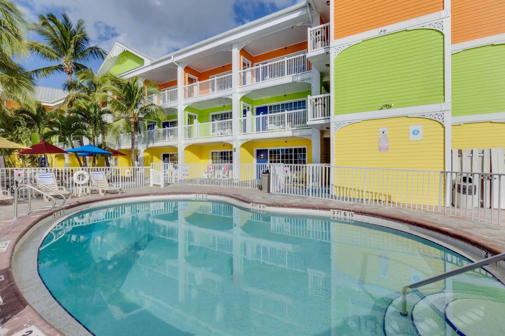 Pierview Hotel And Suites Fort Myers Beach Exterior foto